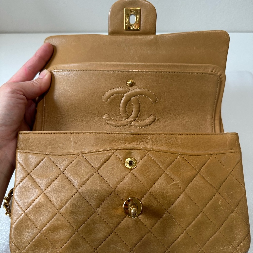 Vintage Chanel Brown Quilted Shoulder Bag - Picture 4 of 7